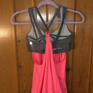 A lululemon tank.